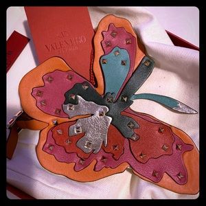 NIB Valentino Rockstud orchid flower bag charm